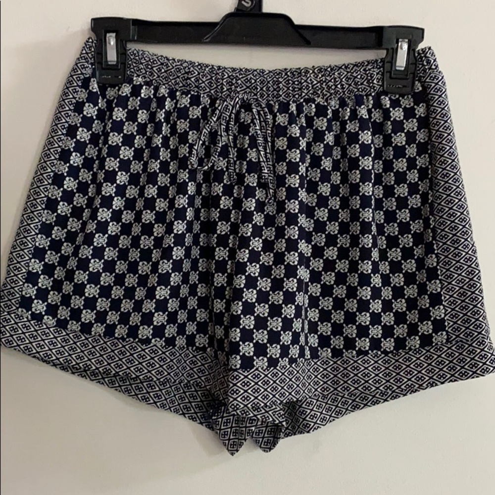 Blue pattern Flowy shorts